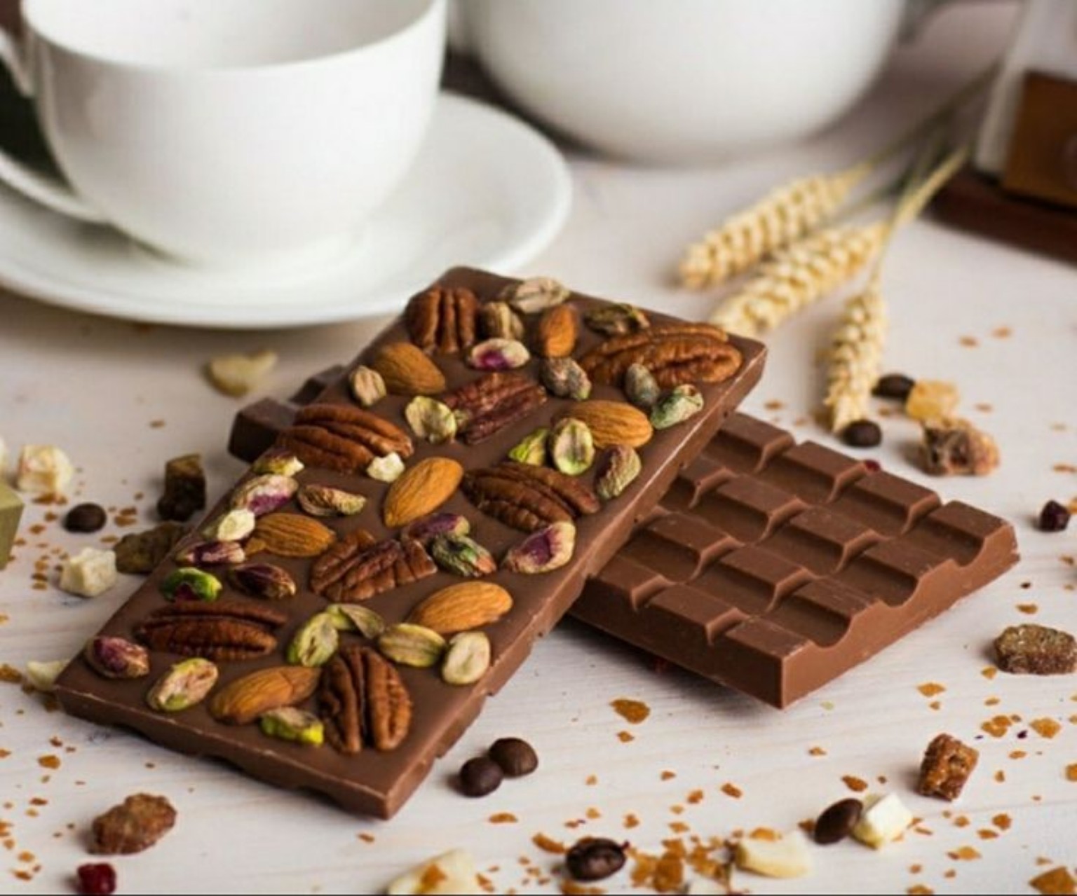 Nutty Milk Chocolate Bar with Premium Nuts