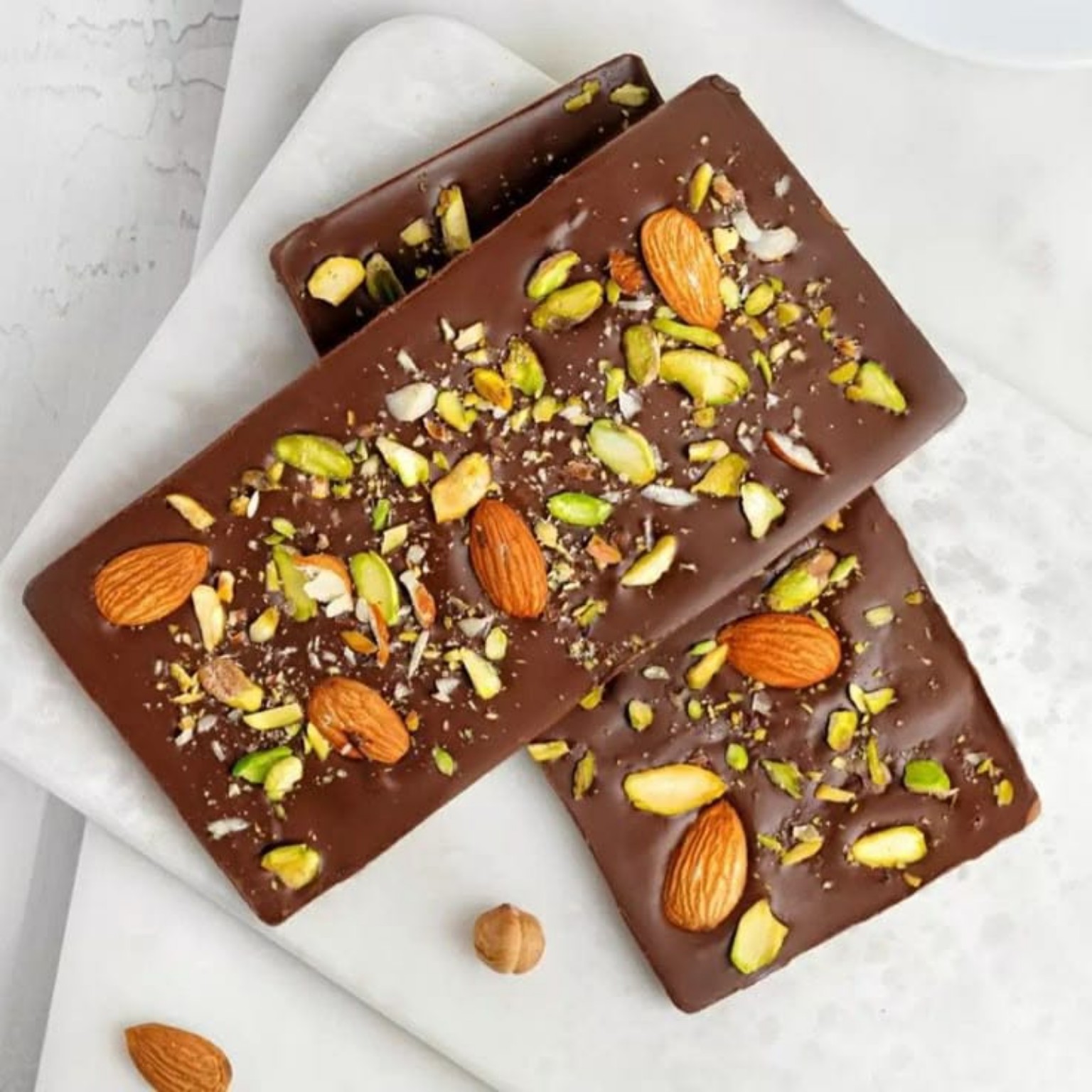 Pistachio Almond Gourmet Chocolate Bar