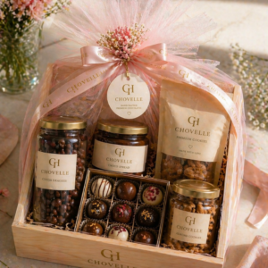 Chovelle Grand Luxury Chocolate Hamper