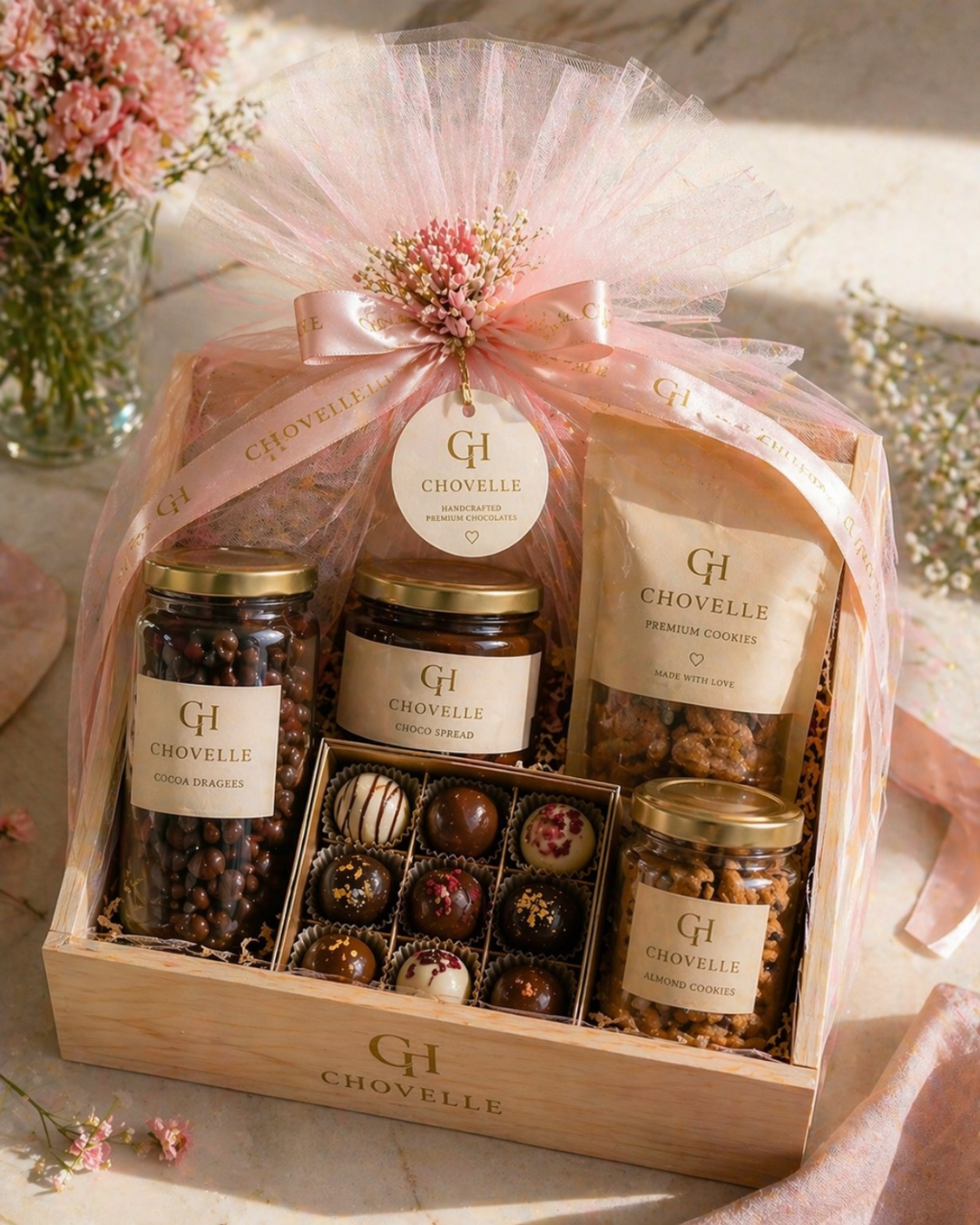 Chovelle Grand Luxury Chocolate Hamper